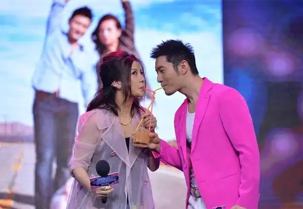 明星 大陆星闻 >> 正文赵薇,陈坤,黄晓明,这三位同为北影96级的同窗