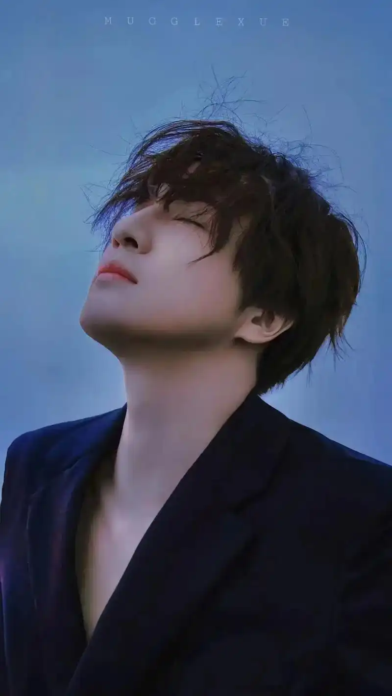 薛之谦戚薇壁纸送给你#薛之谦戚薇壁纸 #薛之谦 #戚薇壁纸  - 抖音