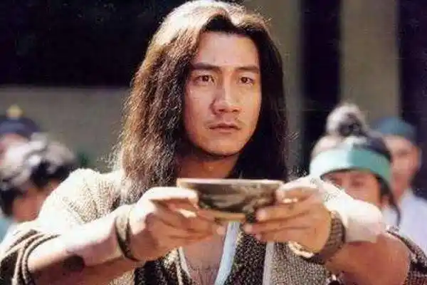 弱水三千只取一瓢,金庸小说中哪位英雄最为专一?