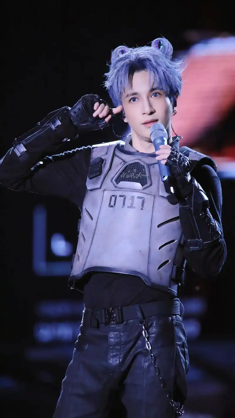 天外来物要结束啦~#薛之谦 #薛之谦薛之谦薛之谦薛之谦薛之谦 - 抖音