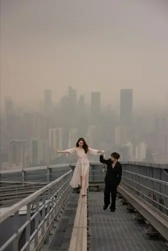 戚薇x 薛之谦天台大片