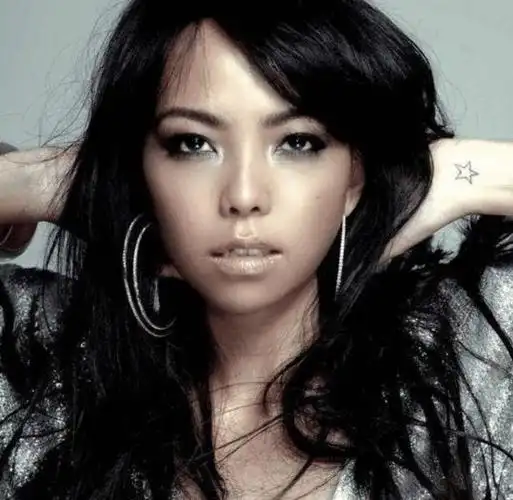 被刘德华张惠妹拒绝的天才歌手如今音乐界地位无人动摇